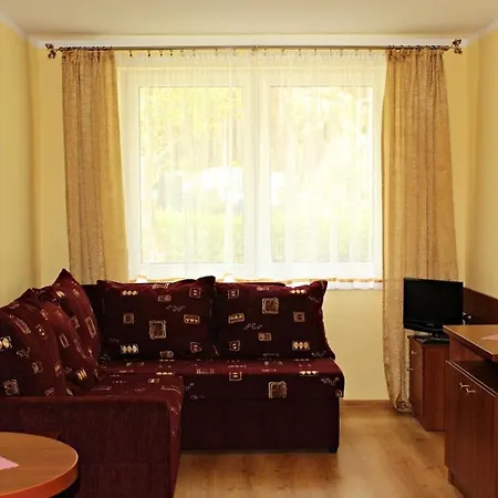 Osrodek Wypoczynkowy Camping Nr 156 Rowy  Exteriér fotografie