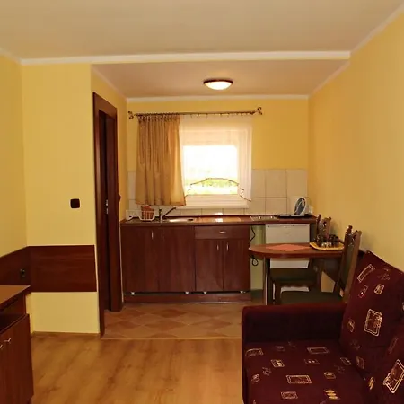 Osrodek Wypoczynkowy Camping Nr 156 Rowy  Exteriér fotografie
