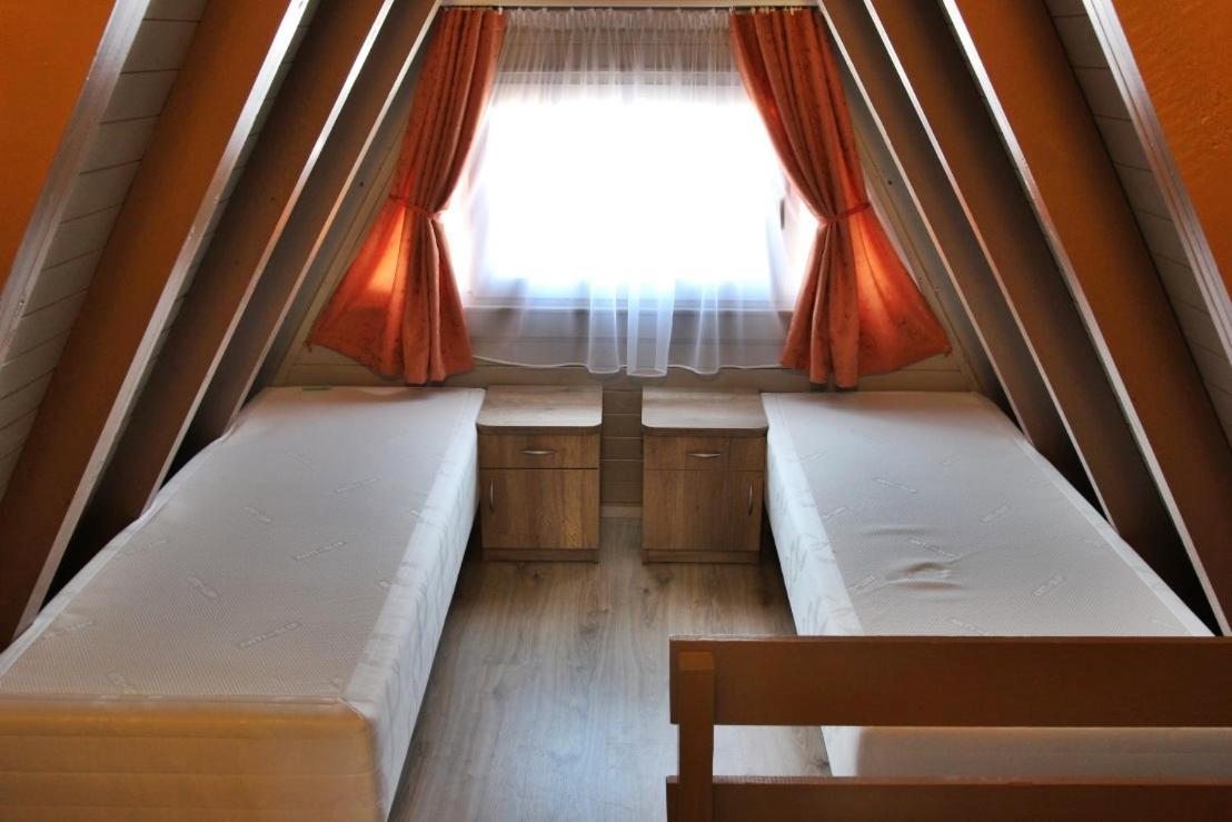 Osrodek Wypoczynkowy Nr 156 *